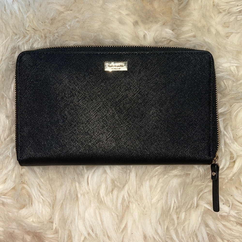 Kate Spade ♠️ Laurel Way Kaden Wallet